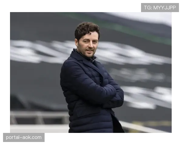 热刺公布大名单,新任防守教练首次随队出征客场